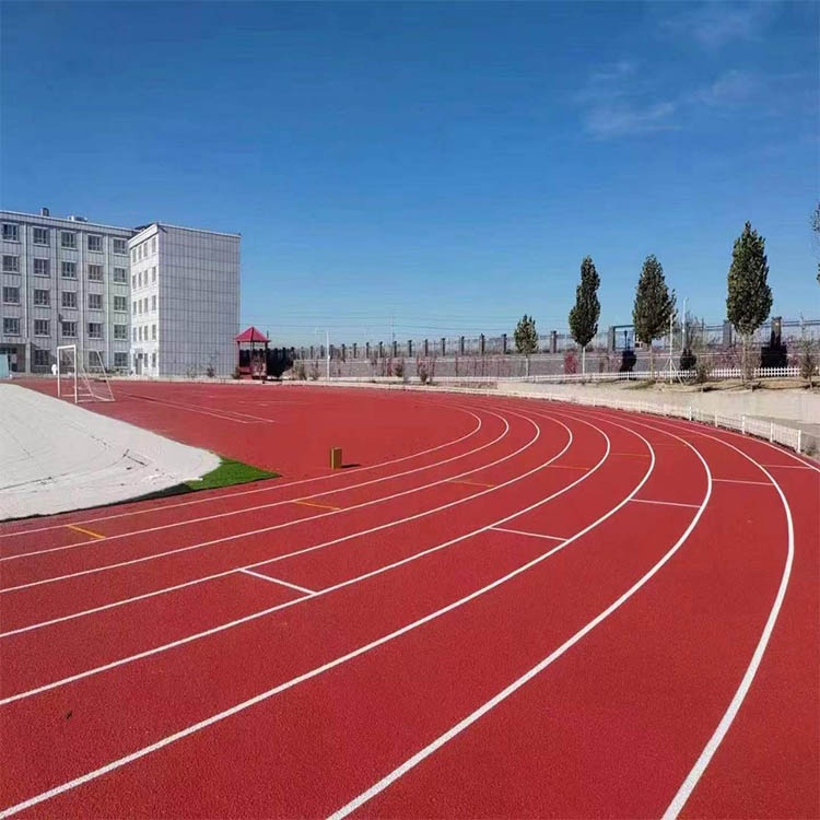 新疆伊犁霍尔果斯市7200㎡混合型塑胶跑道工程案例