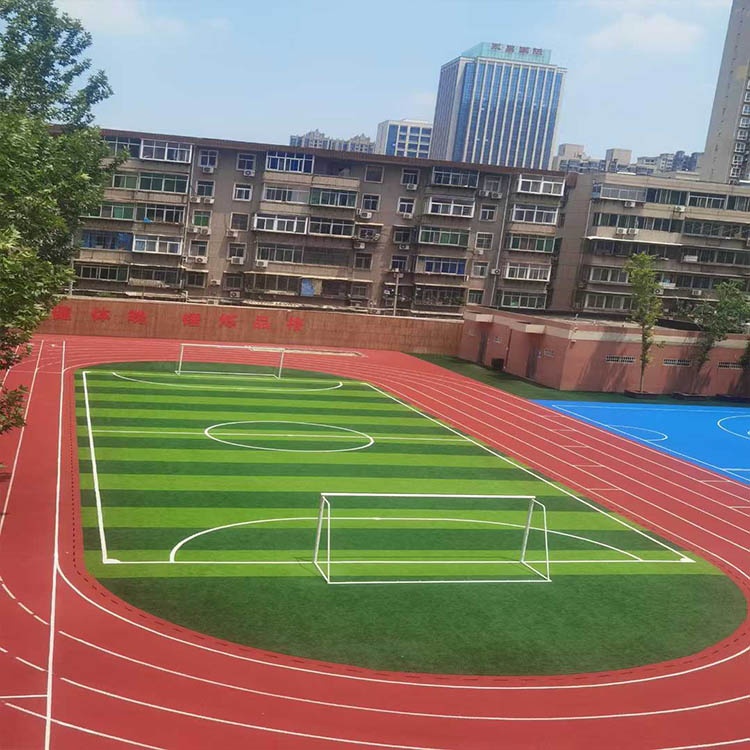 西安市未央区学校操场改造实景图