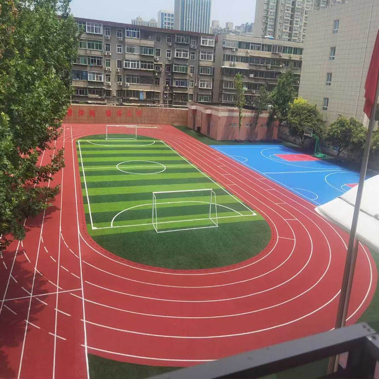 西安市未央区学校操场改造实景图