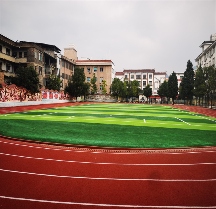 解读GB 36246-2018新国标:中小学塑胶跑道环保与安全要求全知道